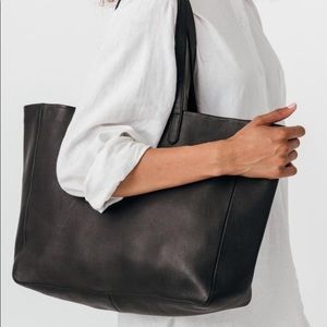 BAGGU Oversize Leather Tote